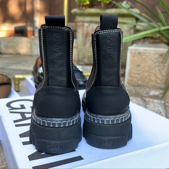 GANNI MID CHELSEA BOOTS - Picture 3 of 7